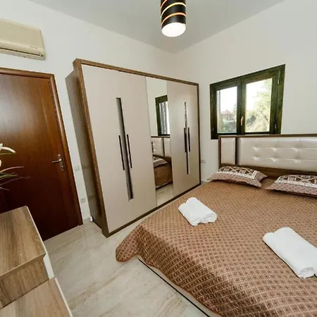 House Pefkochori 하니오티